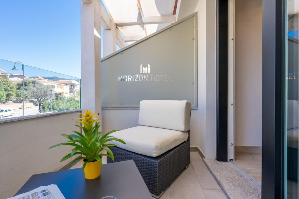 1 Bedroom Deluxe Triple room with balcony