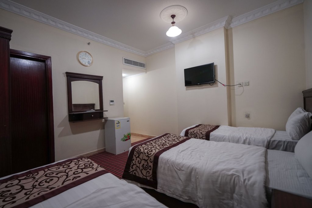 Standard Quintuple room
