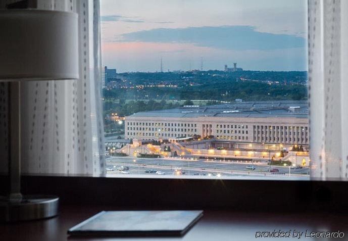 Residence Inn Arlington Pentagon City exterior