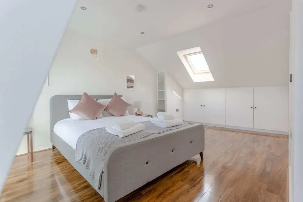 Stunning 3 Bedroom 2 Bath in Fantastic Location exterior