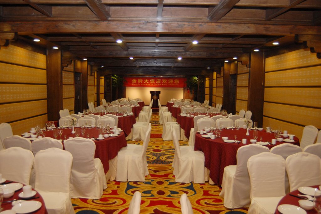 Lijiang Golden Path Hospitality exterior