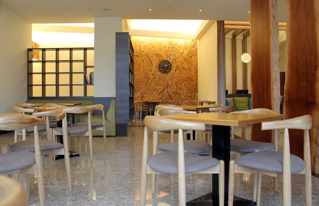 Deluxe Quadruple room with sea view