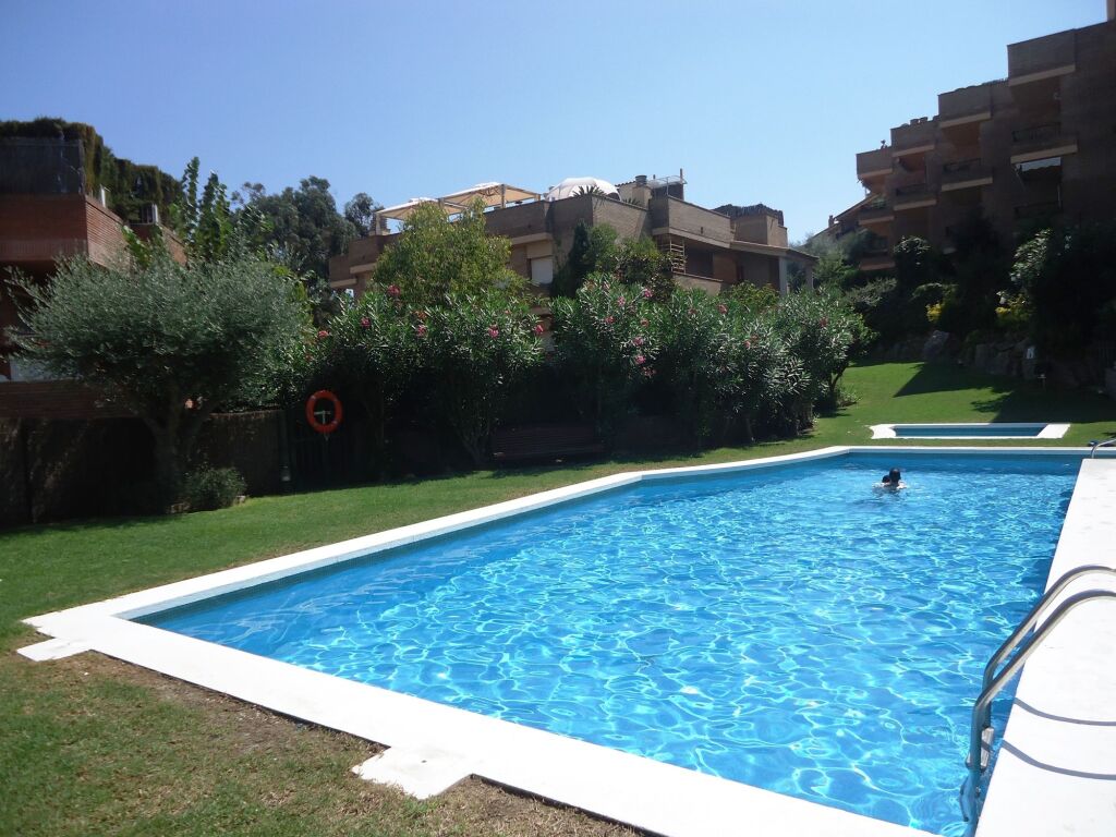 Apartamentos Saint Trop exterior