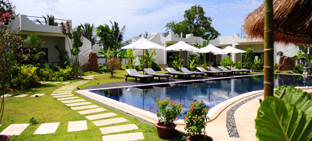1 Bedroom Superior Double room with garden view full double bed