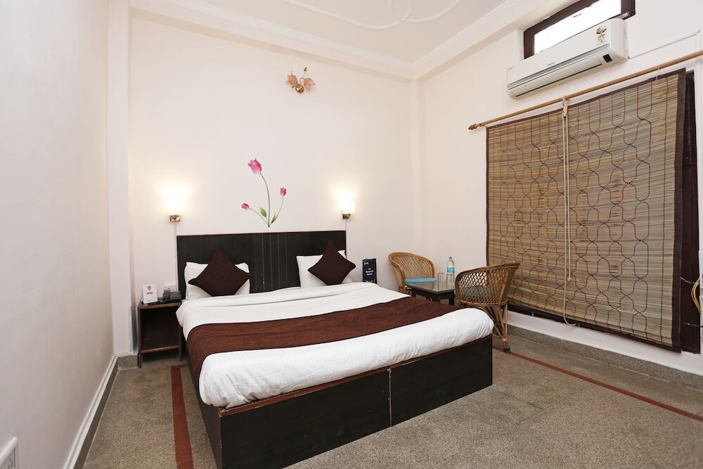 Radha Krishna Guest House exterior