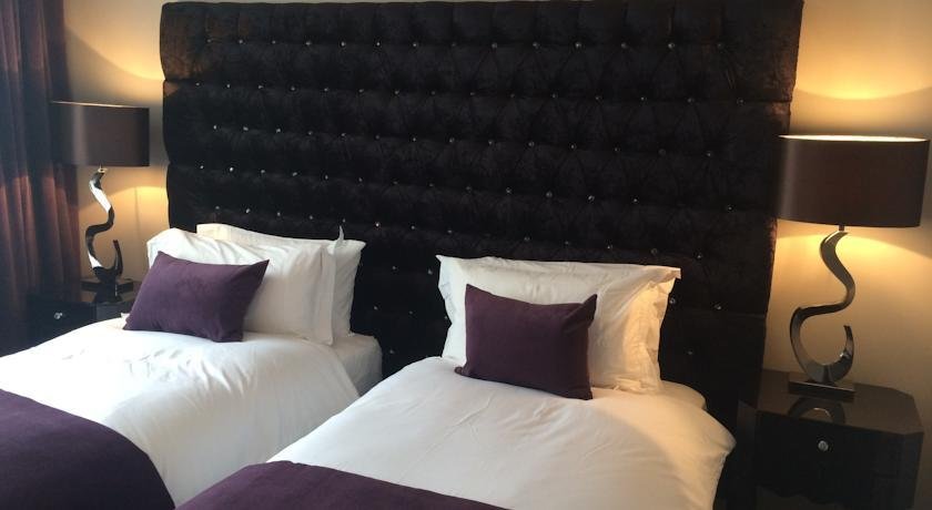 Derwent Manor Boutique Luxury Cottages exterior