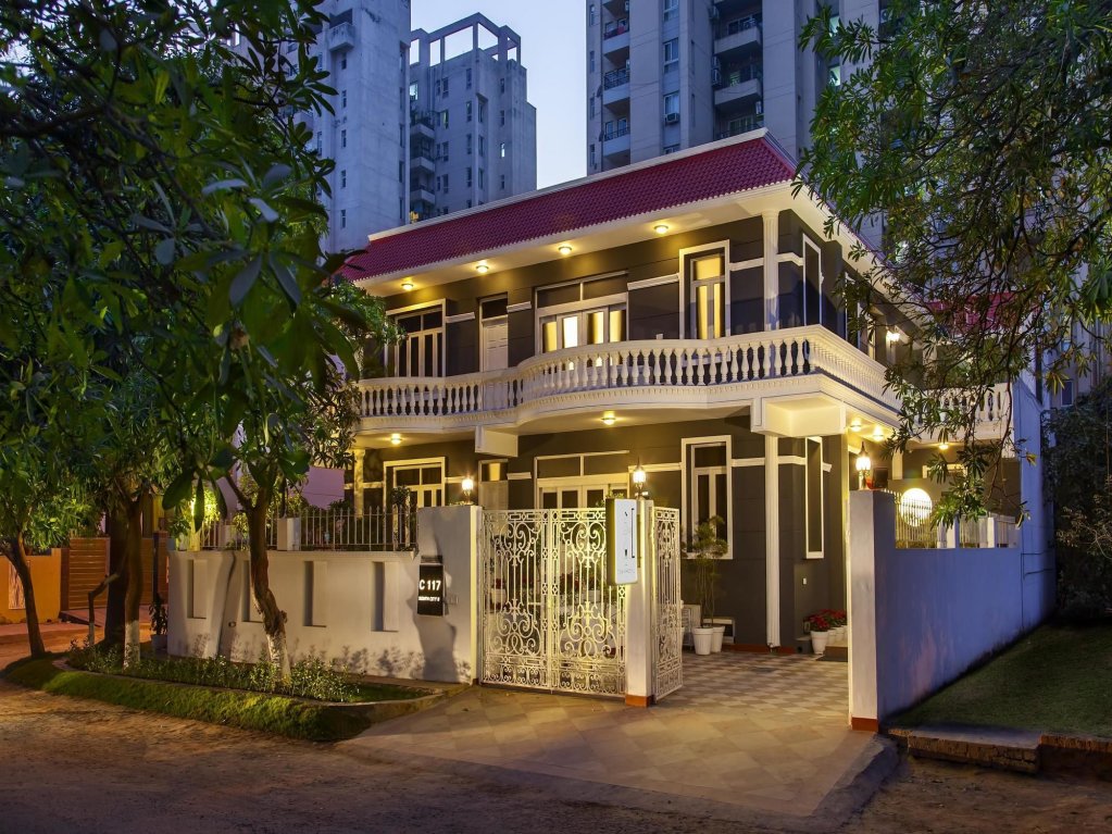 OYO Townhouse 001 Southcity Sohna Road exterior