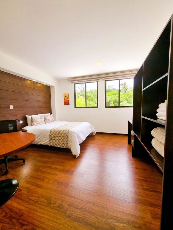 1 Bedroom Standard Single room with lake view full double bed