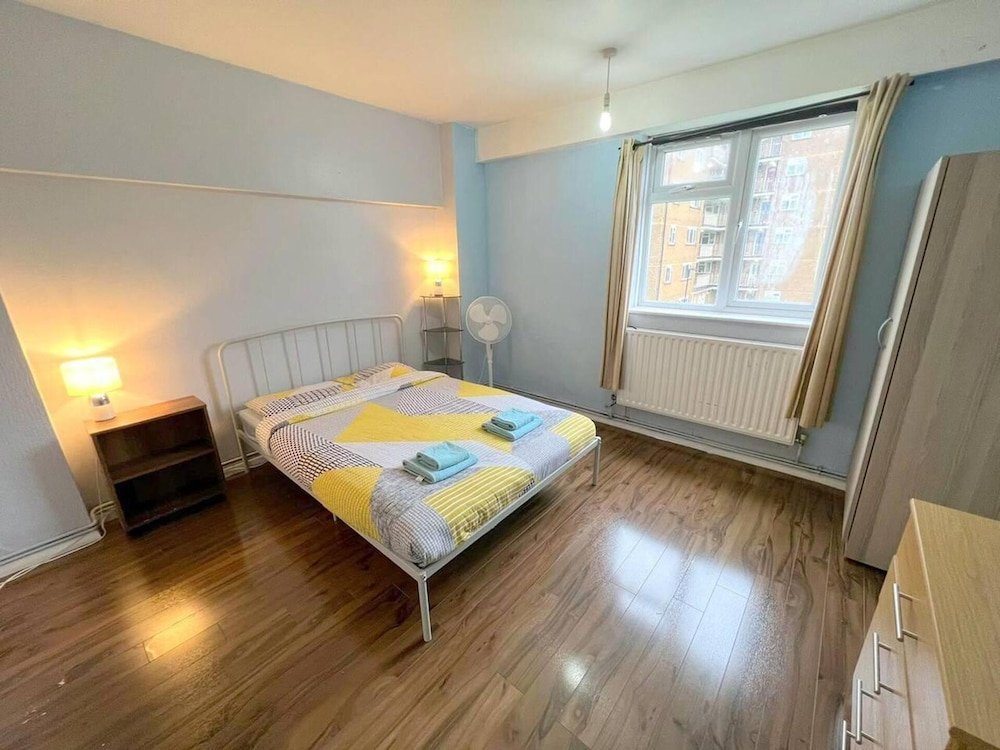 Remarkable 2-bed Apartment in London exterior