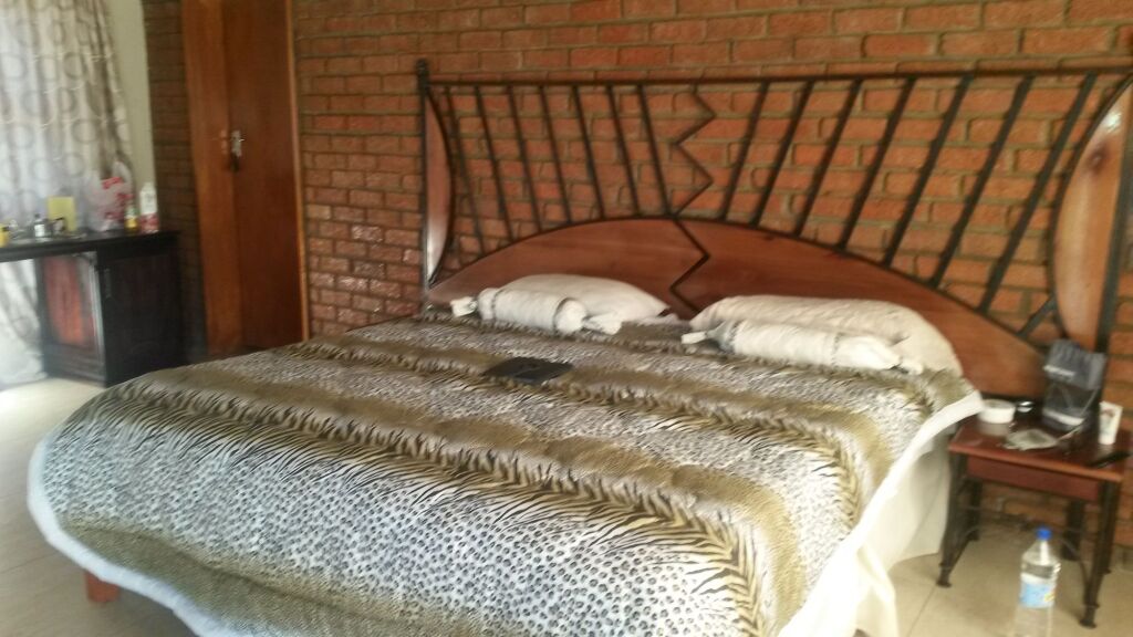 Deluxe Double room full double bed