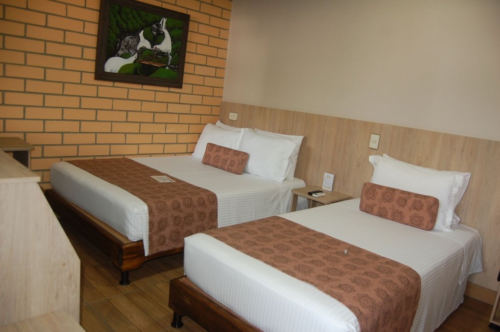 Deluxe Double room full double bed