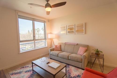 Kasa Sacramento Apartments exterior