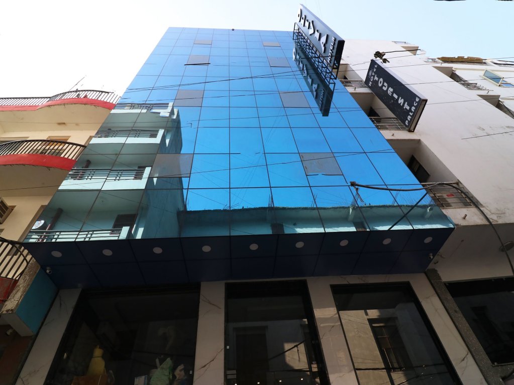 Olivia Hotels exterior