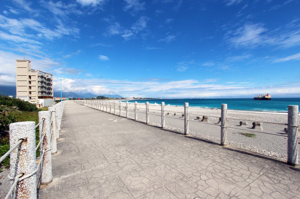 Luxury Double room with balcony and with ocean view full double bed