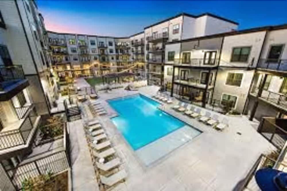A Home Away From Home exterior