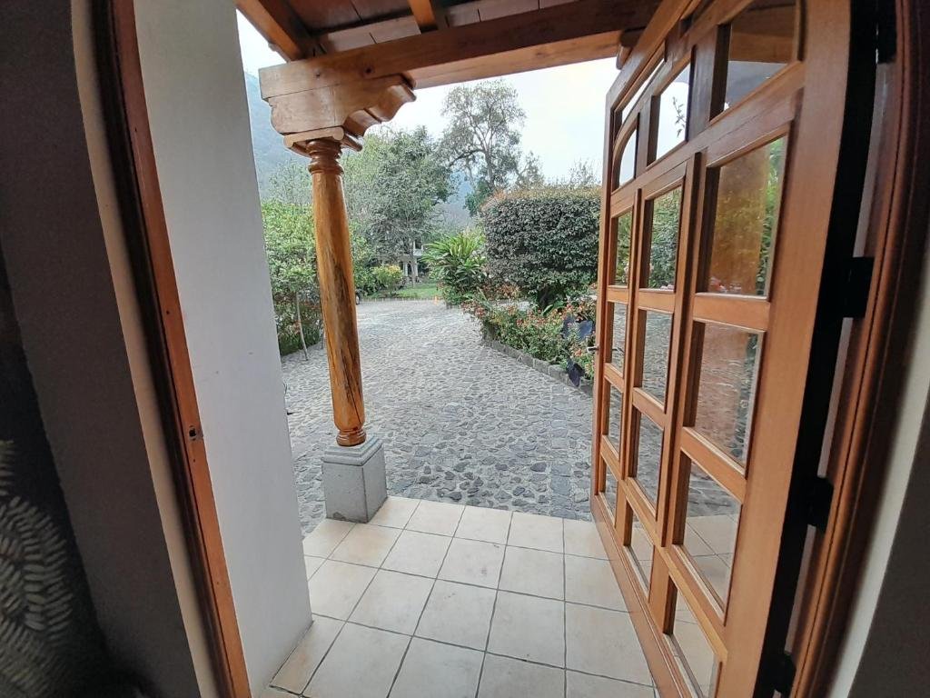 Hostal Casa Buho exterior