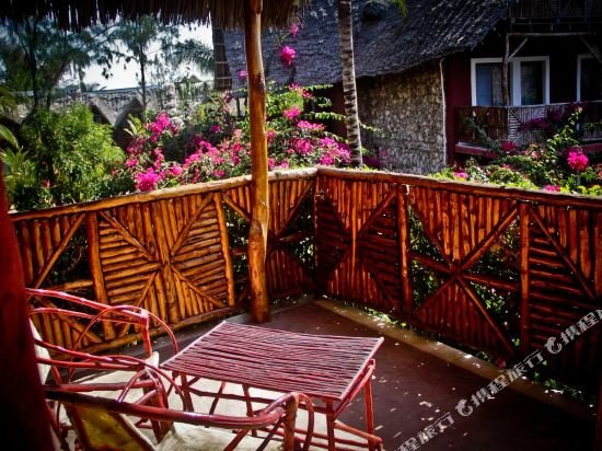Palumboreef Beach Resort exterior