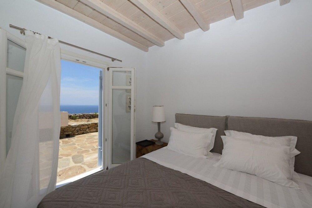 Gorgeous Villa Near Mykonos Town With Private Pool exterior