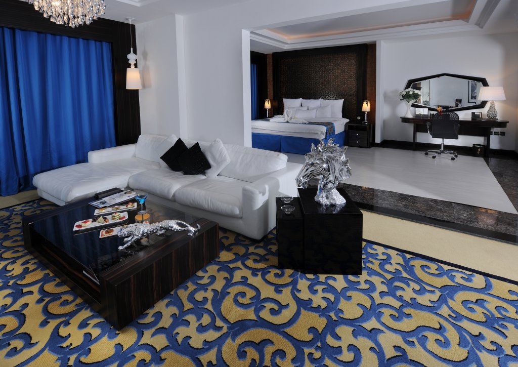 Hani Royal Hotel exterior