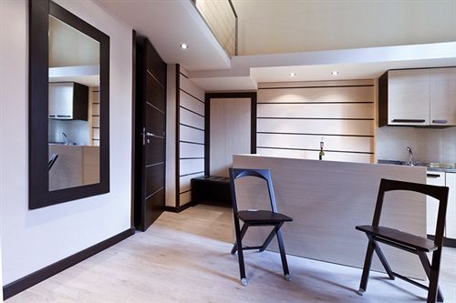 Suite & Residence Absolute exterior
