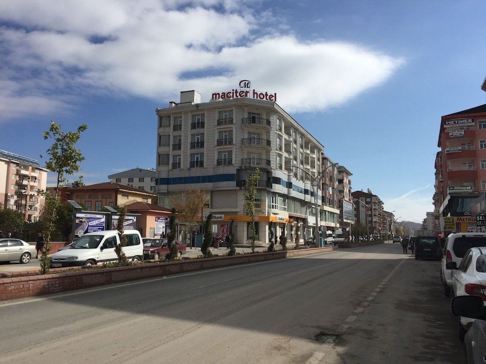 Maciter Hotel exterior