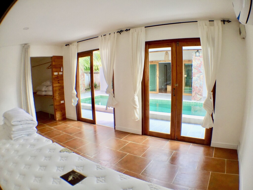 THE REST POOL VILLA at PATTAYA exterior