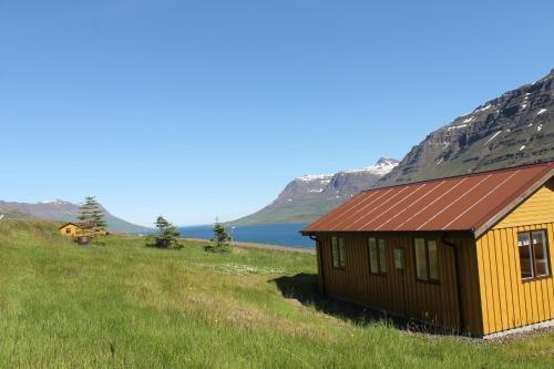 Langahlid Cottages & Hot Tubs exterior