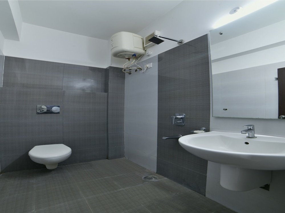Aditya Residency by OYO Rooms exterior