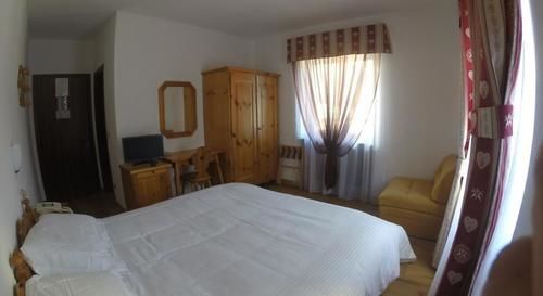 Standard Double room full double bed