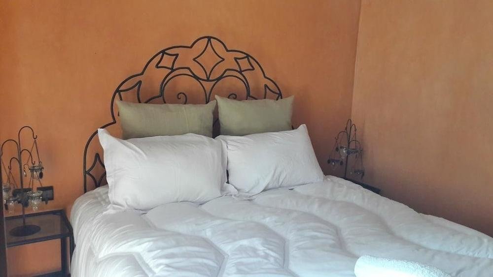 Deluxe Double room full double bed