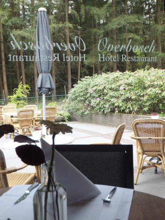 Hotel Overbosch exterior
