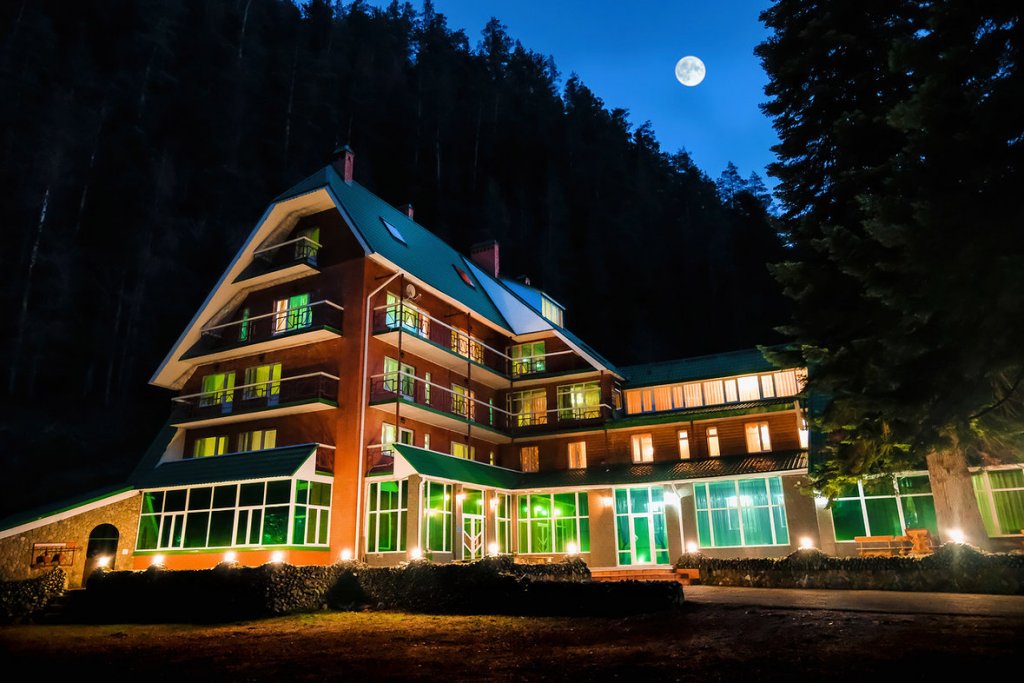 Gonachkhir Hotel exterior