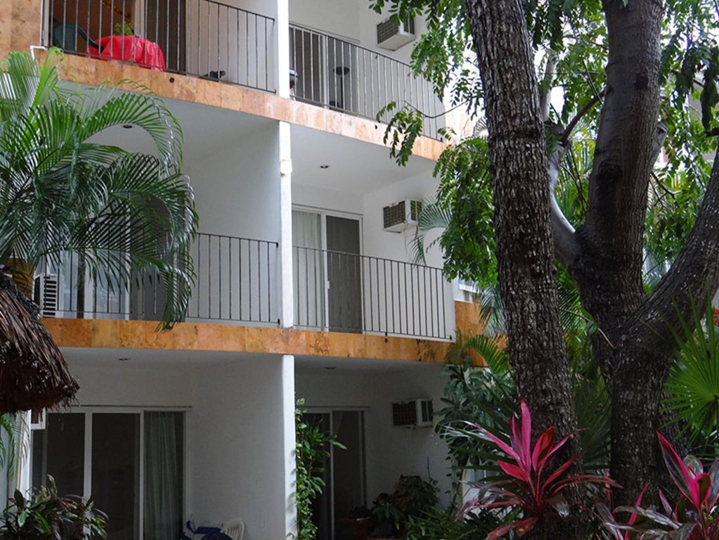 La Concha by ChezPlaya exterior