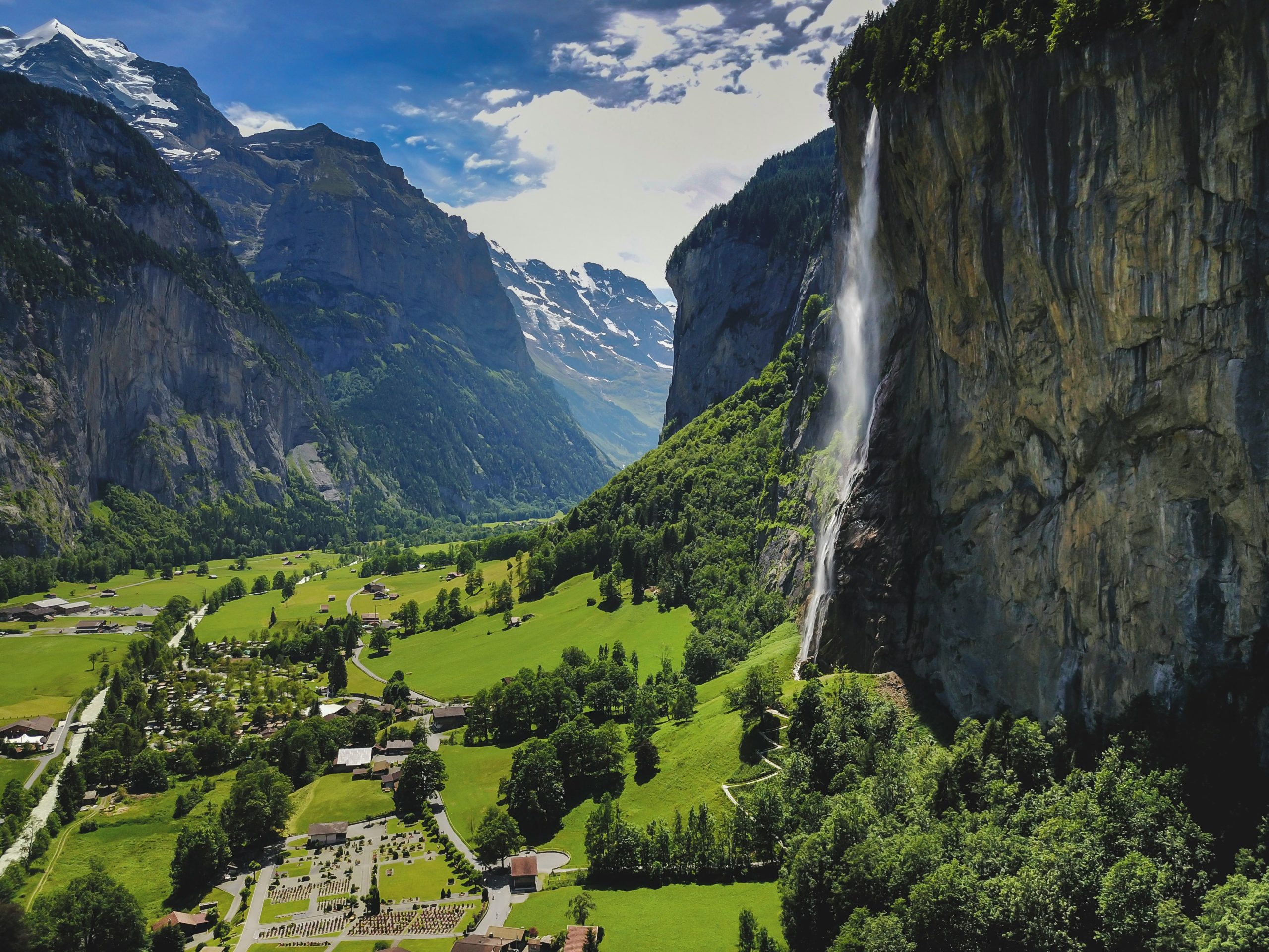 Staubbachfall Staubbachfall Waterfall | Voyin Places | Voyin