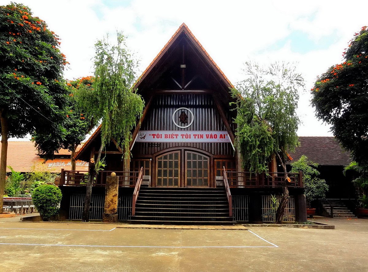 Roman Catholic Diocese of Ban Mê Thuột photo 3