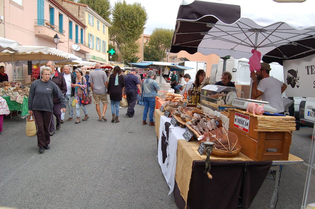 Marché de Lorgues photo 2