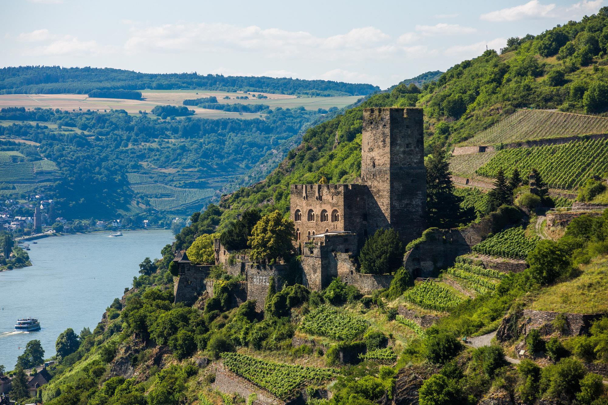 Burg Gutenfels photo 2