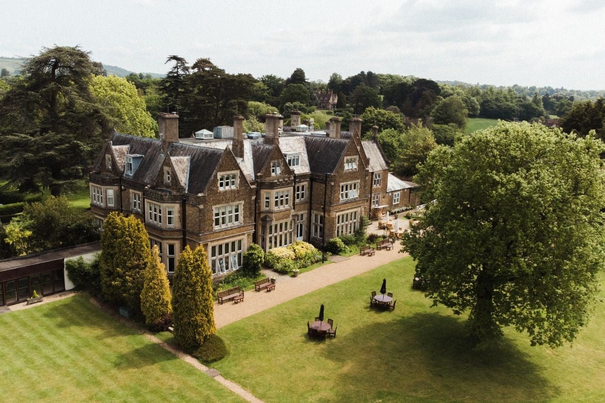 Hartsfield Manor photo 3