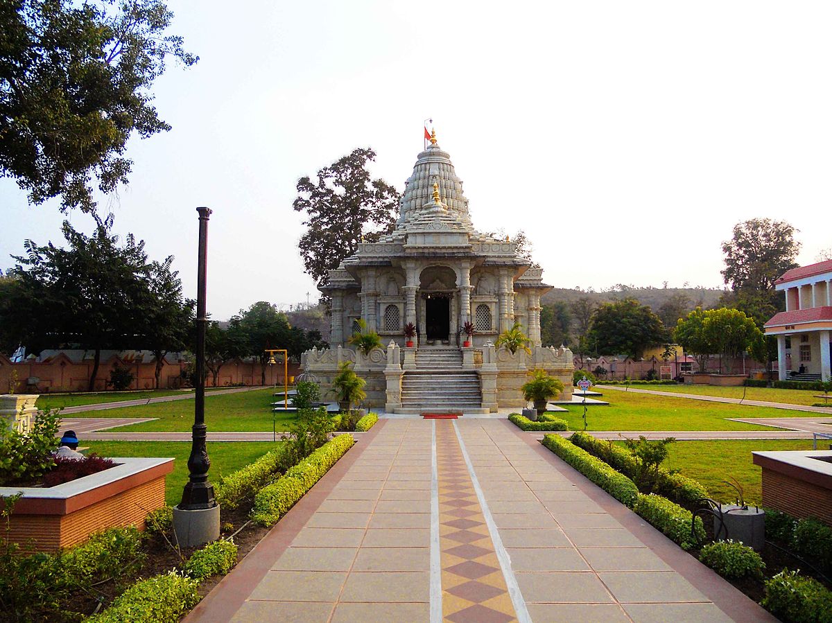 Shri Gajanan Maharaj Sansthan, Shegaon hero