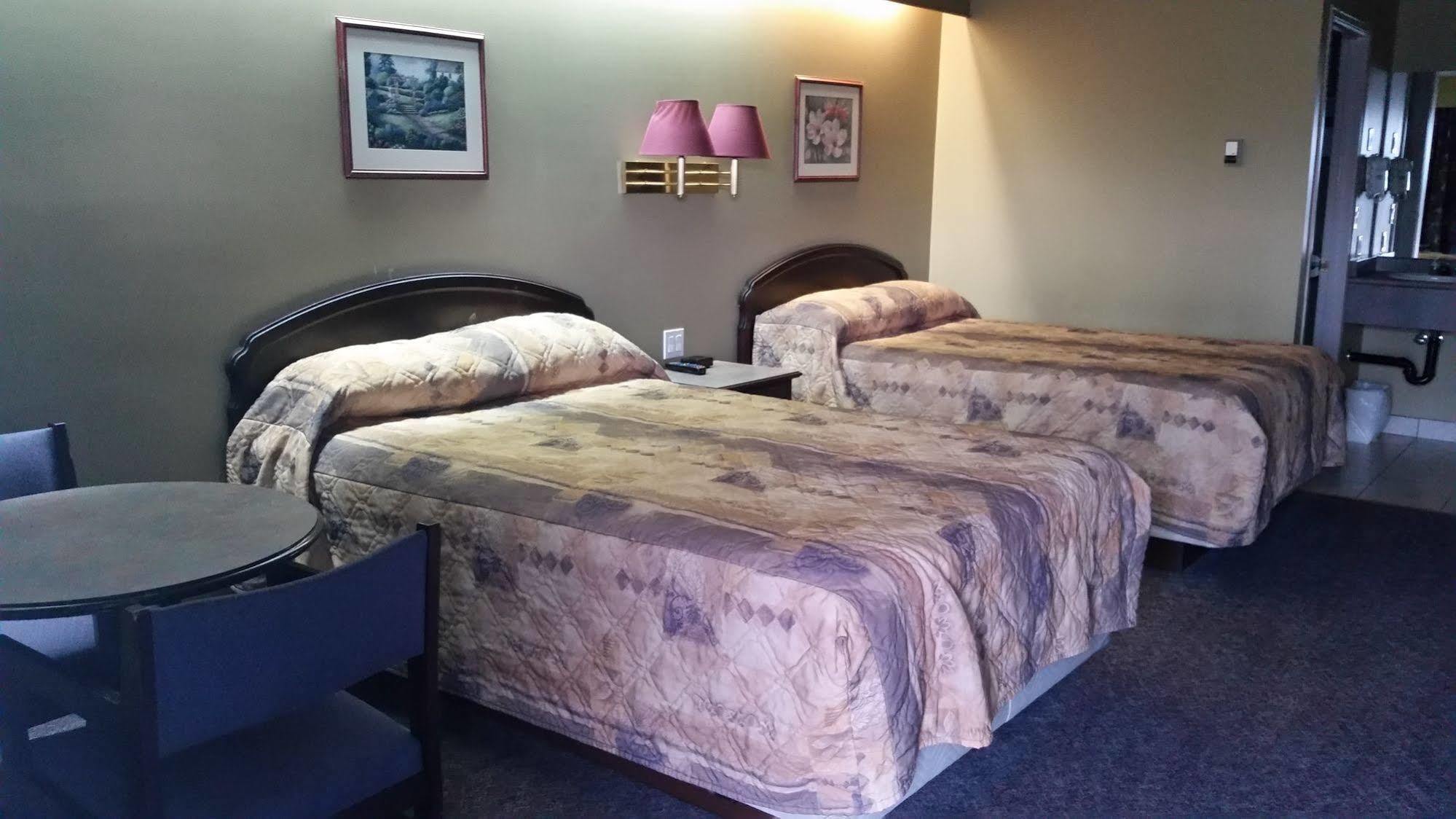 The Ritz Cafe & Motor Inn photo 3