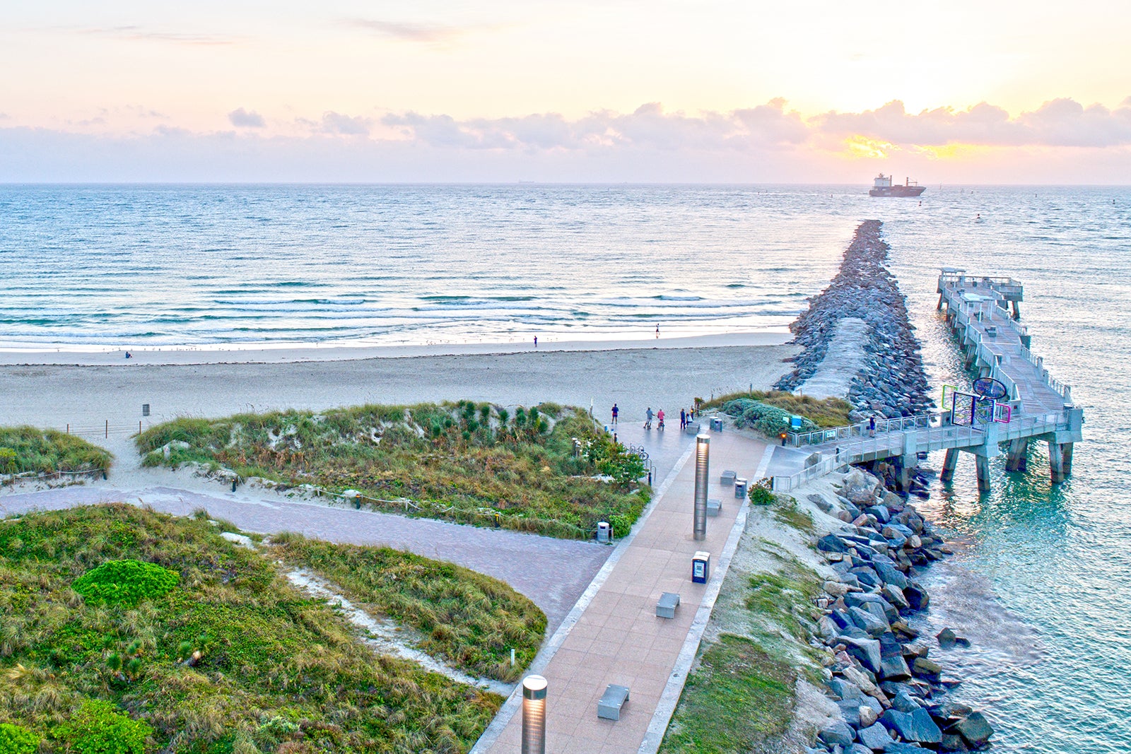 South Pointe Park Pier photo 2