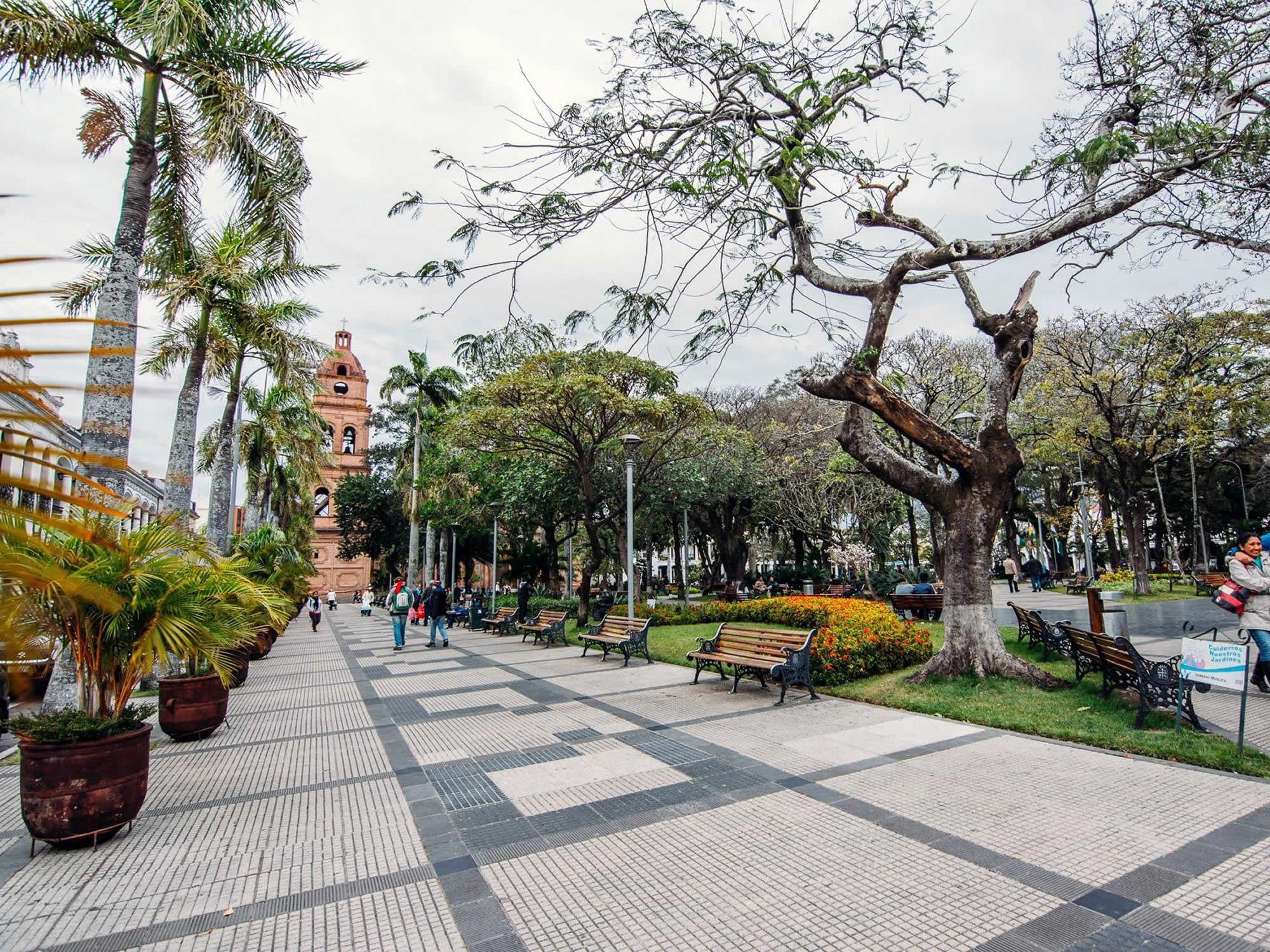 Plazuela Blacutt photo 3