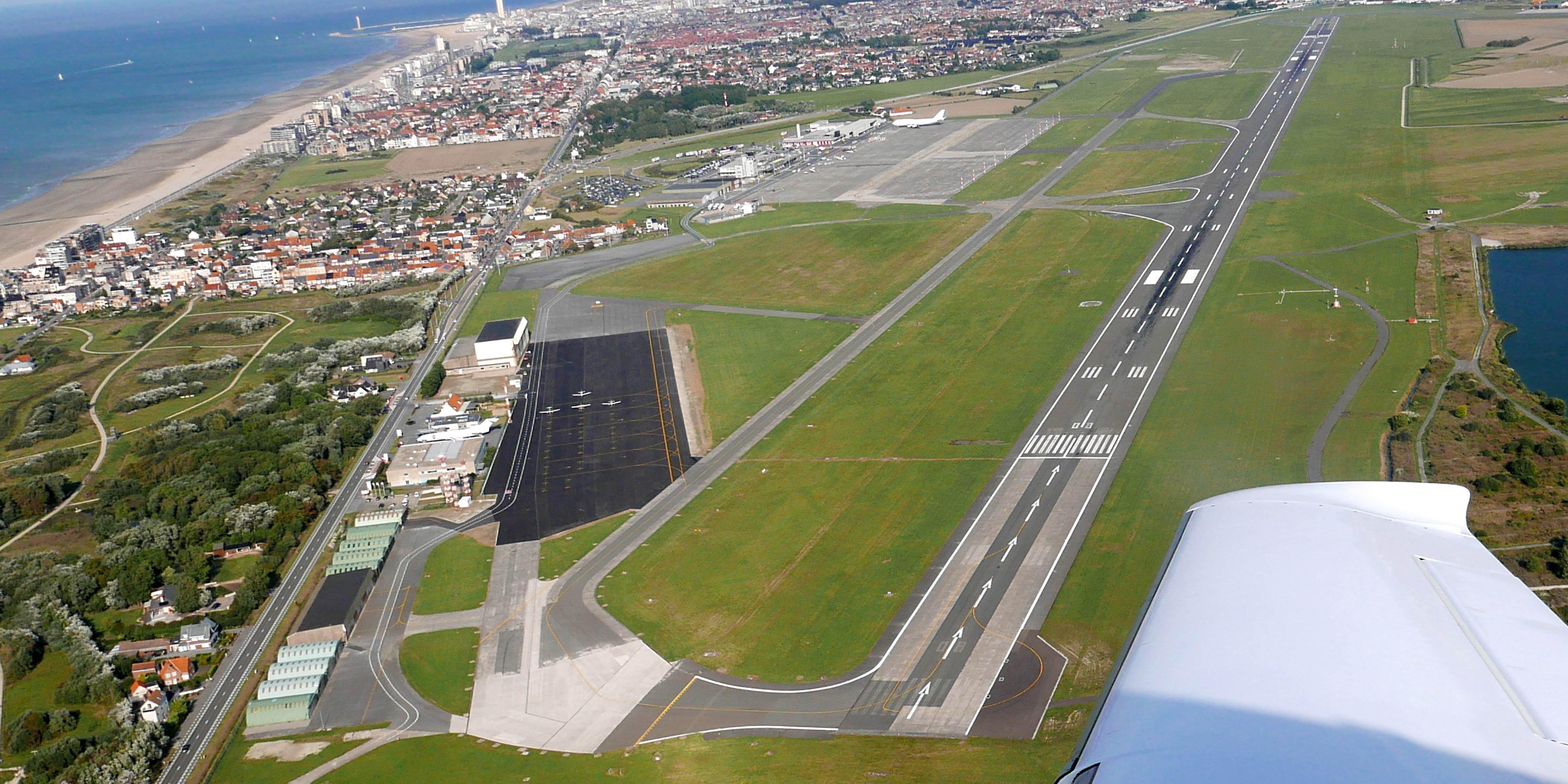 Ostend–Bruges International Airport (OST) photo 3