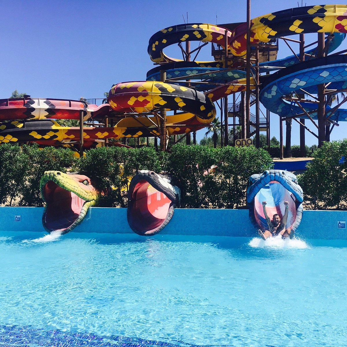 Aqualand El Arenal hero